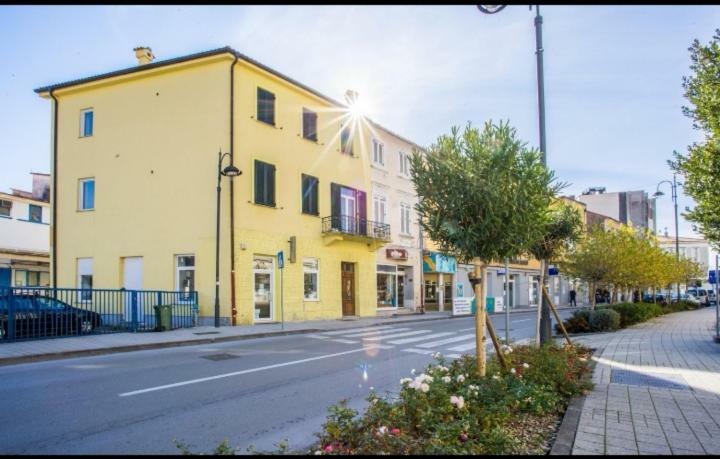 Apartment Megy With Balcony In City Center Crikvenica Exterior photo